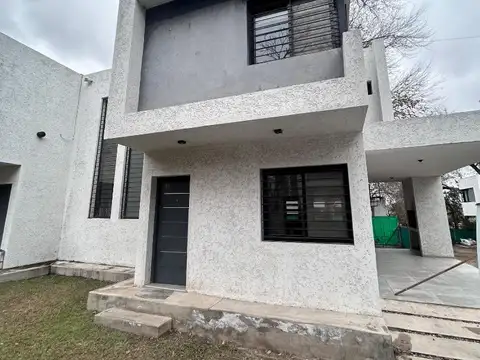 Dúplex en Alquiler – Housing Reina Sofía Villa Allende