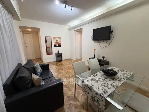 Departamento en Alquiler en Monserrat, $ 650.000