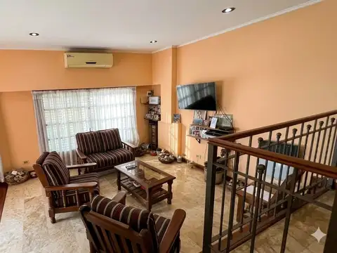 Casa en Venta en Villa Dominico, USD 180.000