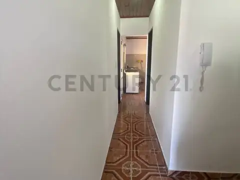 Departamento en Venta en Los Hornos, USD 34.000