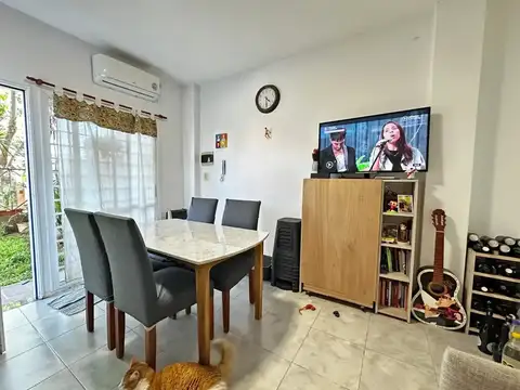 PH 2 AMBIENTES CON PATIO Y JARDINAL FRENTE!