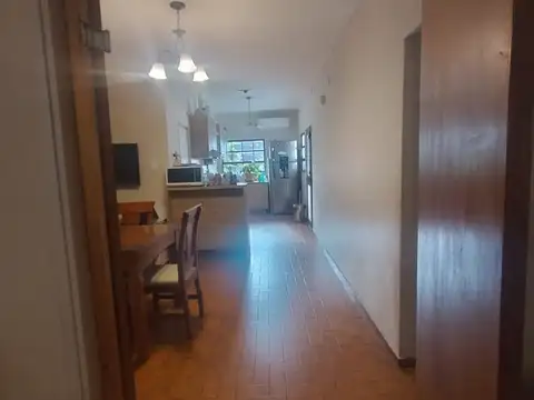 VENTA CASA 5 DORM CON COCHERA BAJO PALERMO