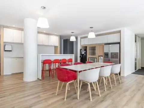 Acceso todo incluido a oficina profesional para 2 personas en BUENOS AIRES, Olivos USD
