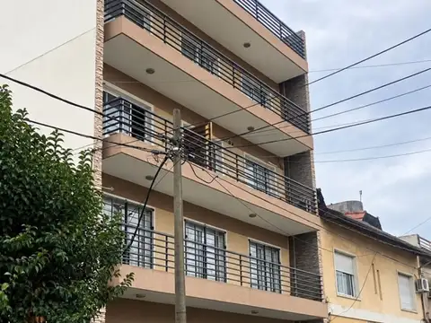 Departamento - Alquiler - Argentina, La Matanza - Perito Moreno 2431