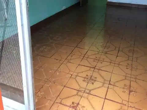 Local/Monoambiente 35mts Parque Quirno