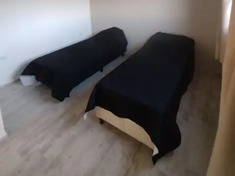 Venta casa 2 dor en Estancia Vieja, con pileta!