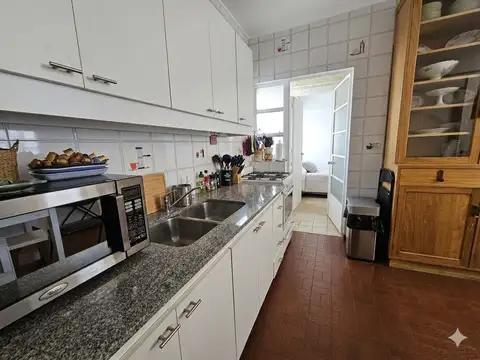 Güemes 4200
