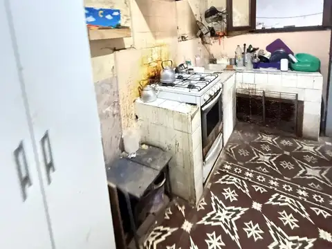 Casa a Reciclar en Venta – Centro de Suipacha