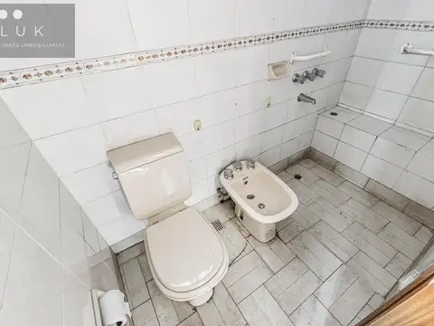 Depto Tipo Casa 3 ambientes con 2 baños