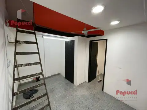 Local en Venta en San Fernando Vías  /  Centro, USD 38.500