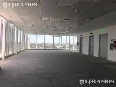 Oficina en Alquiler con 5 cocheras