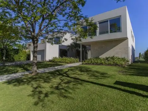 Casa en Venta en El Golf 4 dormitorios, Nordelta 100