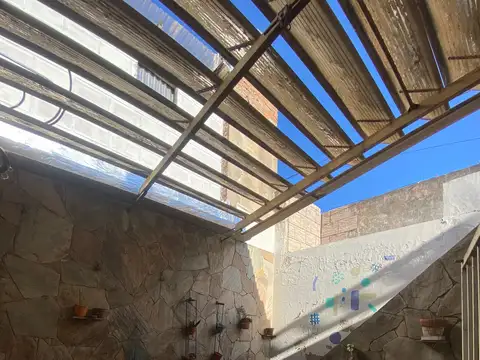 CASA DE PASILLO EN VENTA !