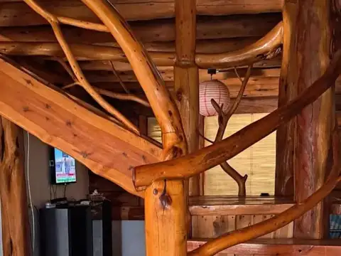 Casa 5 ambientes con 2 baños