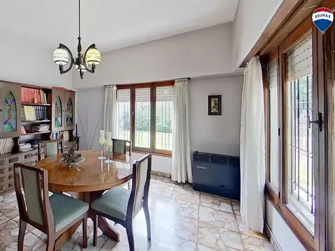 Depto Tipo Casa en Venta de 5 ambientes