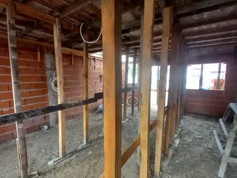 Casa en Venta con 1 cochera