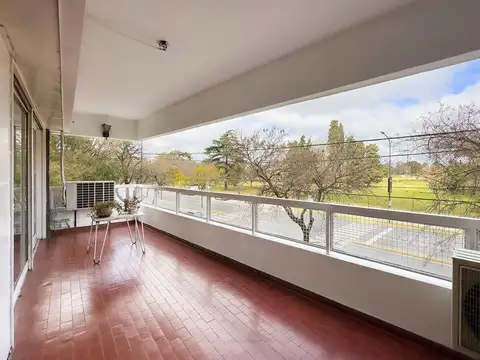 Departamento en Venta de 5 ambientes