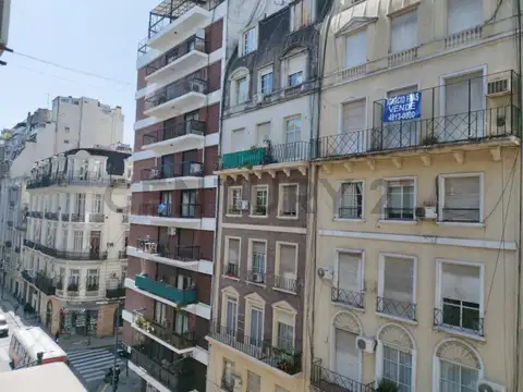 Venta Semi piso de oficinas en Recoleta