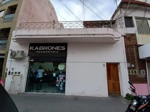 Depto Tipo Casa en Venta de 4 ambientes