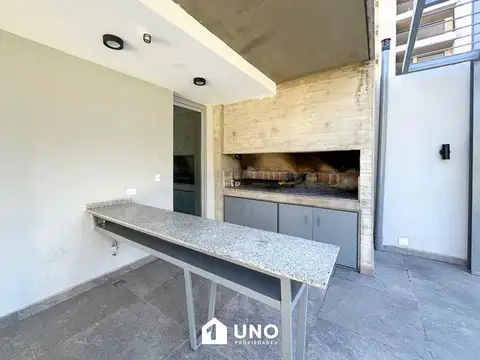 Departamento en Alquiler con 1 cocheras
