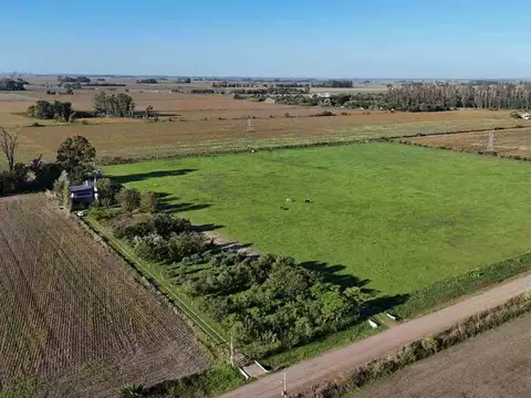 VENTA CAMPO 7.5 HECTAREAS ROJO GRAN CASA Y PILETA