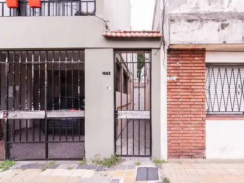 Depto Tipo Casa en Venta de 2 dormitorios