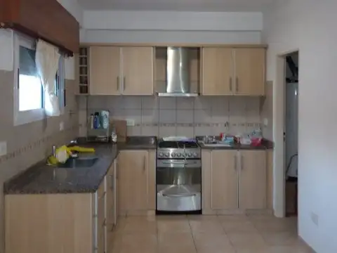 Casa en Venta en Berazategui, USD 129.900