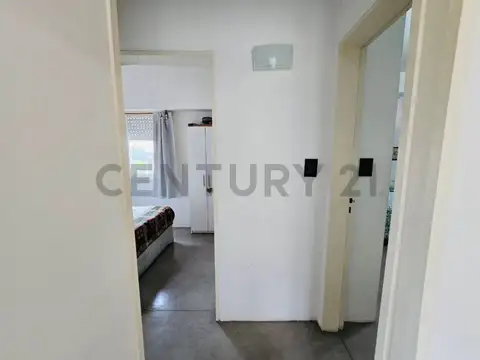 VENTA DEPARTAMENTO 3 AMBIENTES C/ TERRAZA COMPARTIDA - VERSALLES
