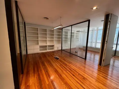 ALQUILER OFICINA DISTRITO AUDIOVISUAL TODO LUZ NATURAL CHACARITA