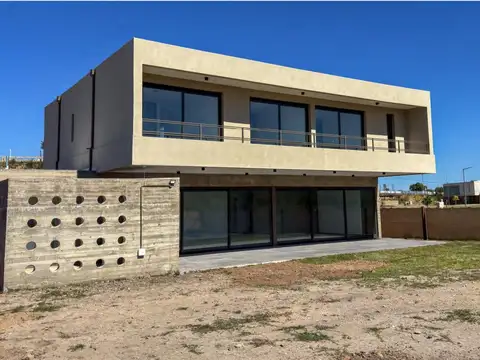 Casa en Venta en Juana Koslay, USD 295.000