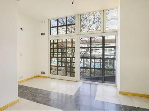 Intendente Manuel Quindimil  al 700