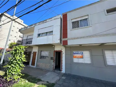 Domingo F. Sarmiento 2100, Piso PB