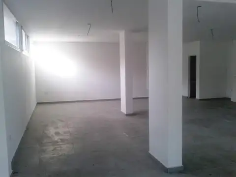 Local en Alquiler en Centro, $ 100