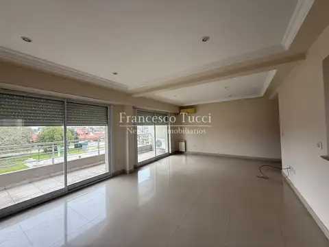 Departamento en venta / alquiler 3 ambientes en Lujan