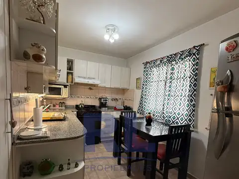 Depto Tipo Casa 3 ambientes con 1 baño
