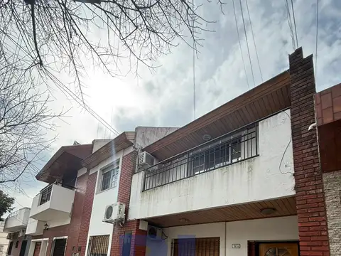 Departamento Dúplex de 3 Ambientes, al frente,