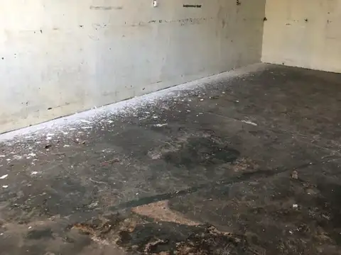 Galpon en Alquiler en Ramos Mejía, $ 800.000