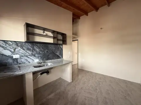 Depto Tipo Casa en Alquiler al Norte