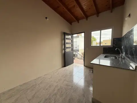 Depto Tipo Casa en Alquiler A Estrenar