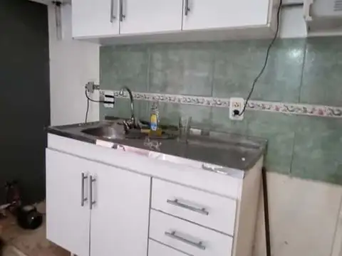 Guemes 1650 - Casa de 3 dormitorios + departamento 1 dorm