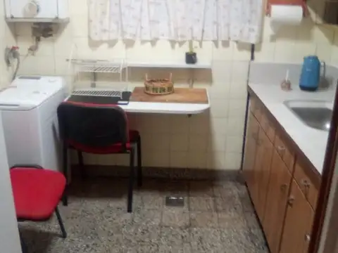 DPTO. 2 AMBIENTES AMOBLADO en VENTA en CABALLITO 