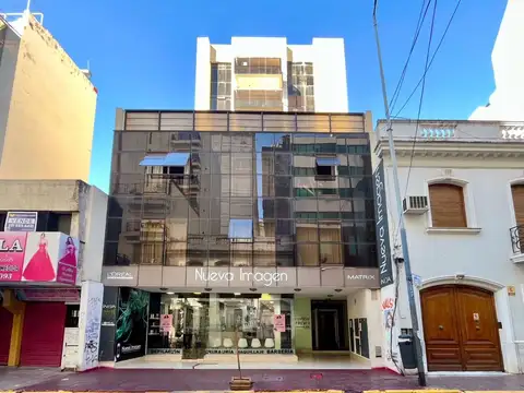 DEPTO 1 DORM A METROS DEL PATIO OLMOS • B° CENTR0