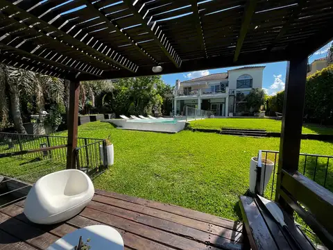 Casa en alquiler en Nordelta Las Glorietas