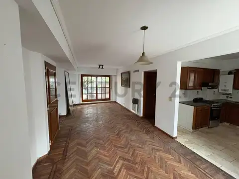 VENTA DEPARTAMENTO- 3 DORMITORIOS- BALCÓN AMPLIO - CENTRO ROSARIO