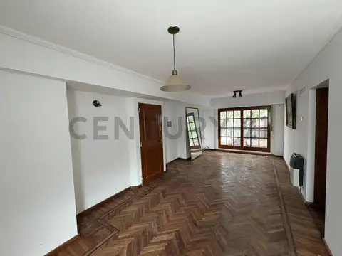 Laprida 600, Piso 0