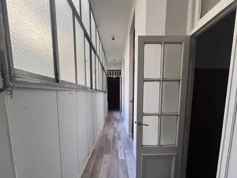 OPOTUNIDAD. Departamento en Venta con Dependencia con cercanía al parque Lezama - Av Caseros 400