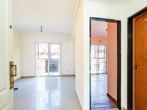 VENTA PH 3 AMBIENTES con COCHERA, LANUSITA LANUS