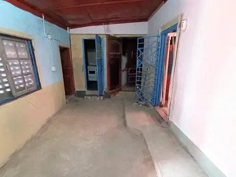 Depto Tipo Casa 6 ambientes con 2 baños