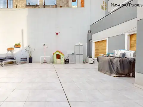 Depto Tipo Casa en Venta en Flores Norte, USD 194.000