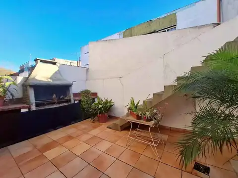 Casa 4 ambientes con 1 baño